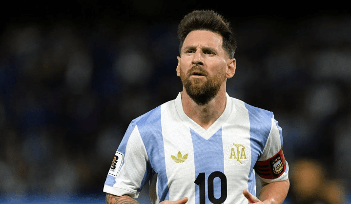Messi Belum Pikirkan Pensiun, Suarez Ungkap Niat Sang Bintang untuk Tampil di Piala Dunia 2026