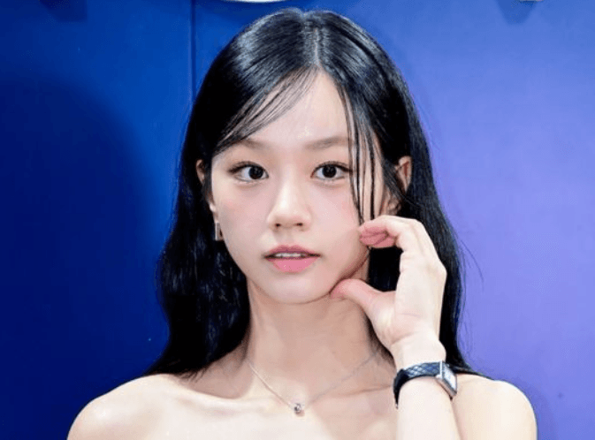 Agensi Hyeri Tanggapi Serius Penjualan Tiket Ilegal Fan Meeting 'Welcome to HYERI’s STUDIO'