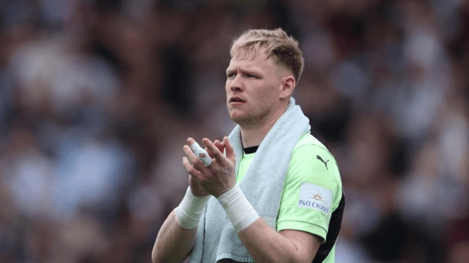 Manchester United Serius Bidik Aaron Ramsdale untuk Perkuat Lini Belakang