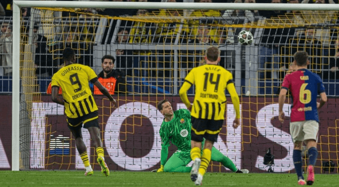 Dortmund Unggul di Babak Pertama, Tapi Masih Tertinggal Agregat