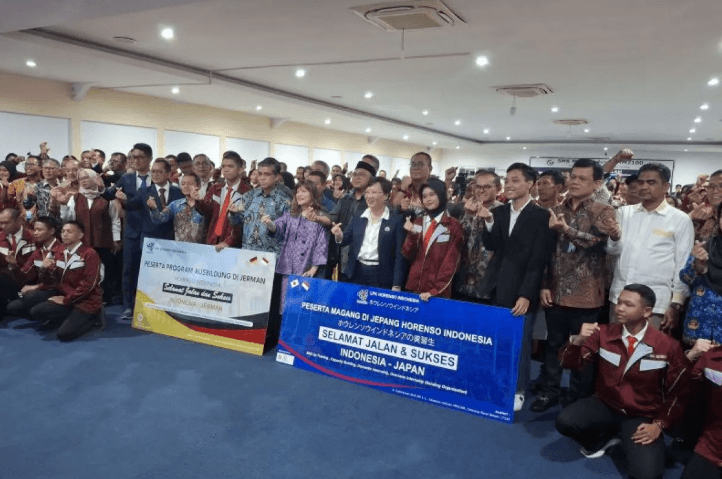 Menaker Resmi Lepas 1.500 Peserta Magang Luar Negeri, Sebut Mereka sebagai Representasi Indonesia