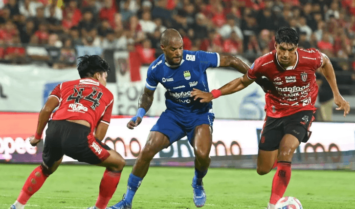 Bojan Hodak Targetkan Perbaikan Rekor Kontra Bali United di Pekan ke-29 Liga 1