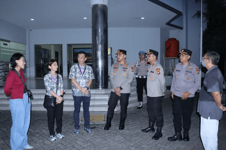 581 Personel Gabungan Amankan 151 Gereja Selama Rangkaian Ibadah Paskah