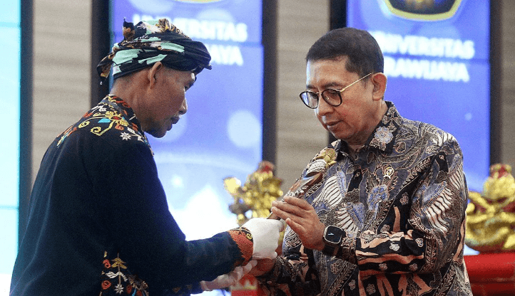 Menteri Fadli Zon Resmikan Hari Keris Nasional Setiap 19 April