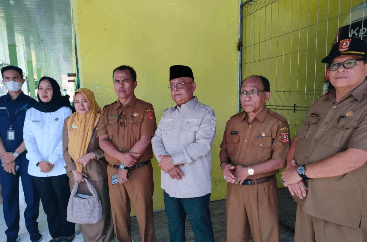 Pemerintah Agam Mulai Salurkan Makanan Bergizi Gratis ke Ribuan Pelajar Sesuai Program Presiden Prabowo