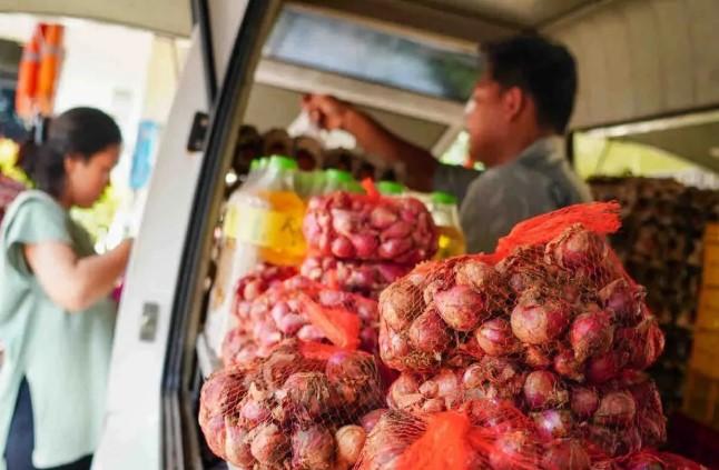 Harga Pangan Turun, Bawang Merah hingga Daging Sapi Ikut Terkoreksi