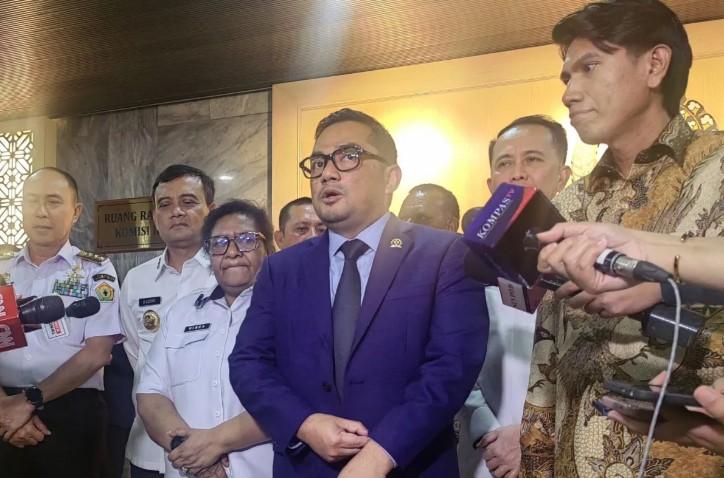 DPR Dorong Daerah Mandiri Secara Fiskal Lewat Optimalisasi PAD dan BUMD-BLUD