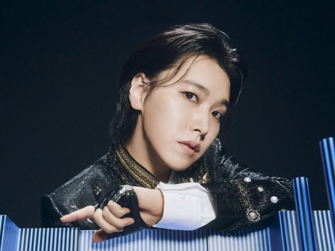 Sungmin Mantap Jadi Penyanyi Trot, Resmi Bergabung dengan Agensi Total Set