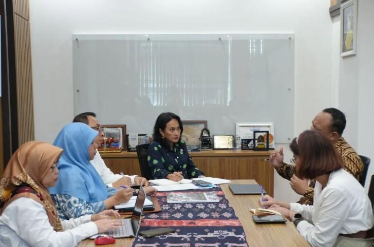 Wamen P2MI Bahas Peluang Penempatan Pekerja Migran di Kuwait Bersama Atase Ketenagakerjaan KBRI