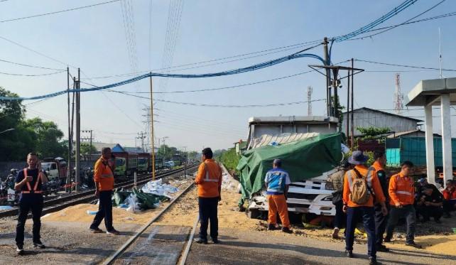Kecelakaan di Perlintasan Sebidang, Polisi Masih Identifikasi Kronologi