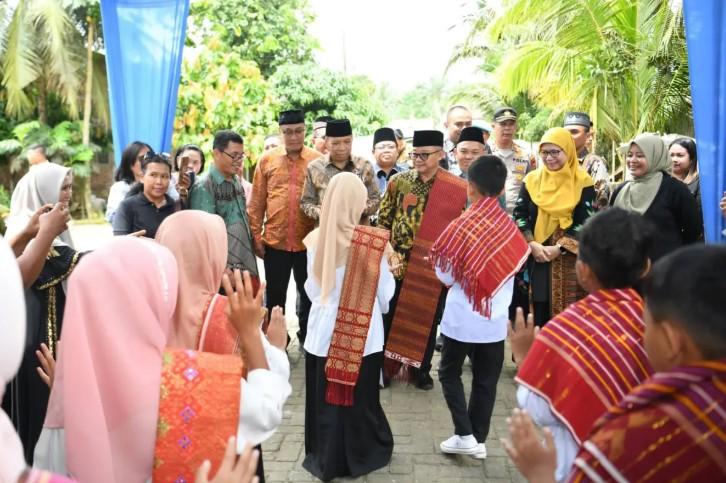 Rumah Belajar Namorambe Diresmikan sebagai Contoh Partisipasi Semesta dalam Pendidikan