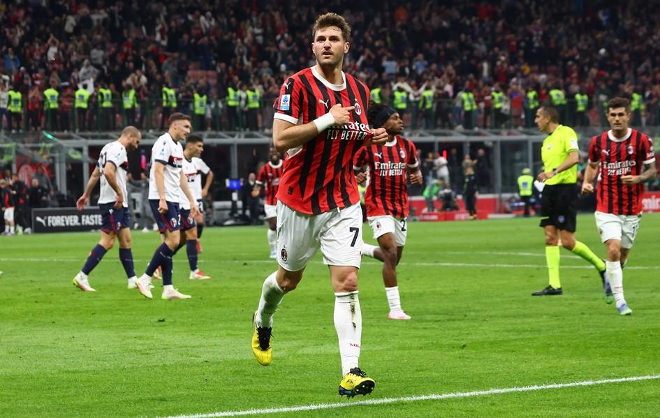 AC Milan Bungkam Bologna 3-1 di San Siro, Gimenez dan Pulisic Jadi Bintang