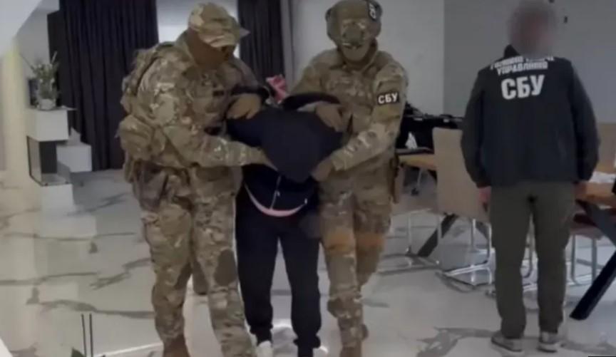 Ukraina Bongkar Jaringan Mata-Mata Pro-Hungaria, Dua Mantan Tentara Ditangkap