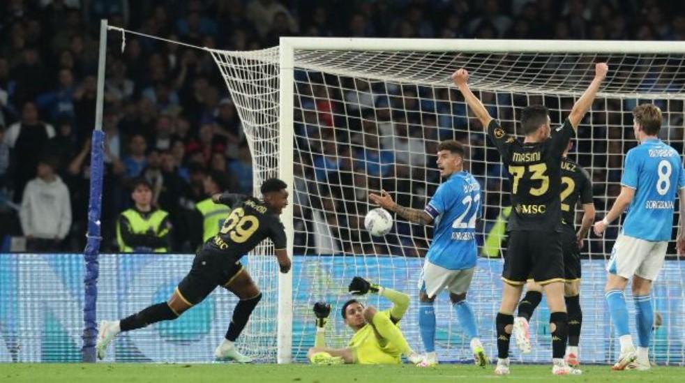 Napoli Gagal Amankan Kemenangan, Genoa Paksa Hasil Imbang di Kandang