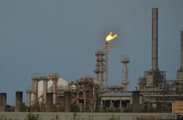 Pemerintah Percepat Hilirisasi Petrokimia Lewat Pendidikan Vokasi dan Pembangunan Kilang