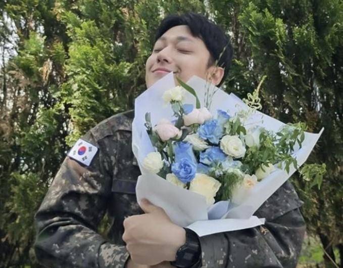 Lee Do-hyun Siap Temui Penggemar Lewat Tur “Re DO HYUN” di Delapan Kota Asia Salah Satunya Jakarta