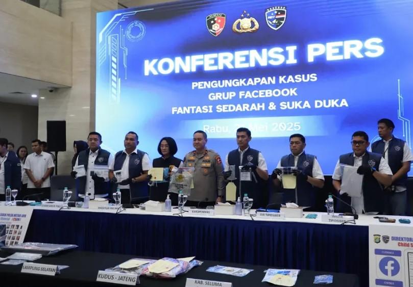 Polisi Telusuri Ribuan Anggota Grup Facebook Fantasi Sedarah, Enam Tersangka Sudah Ditetapkan