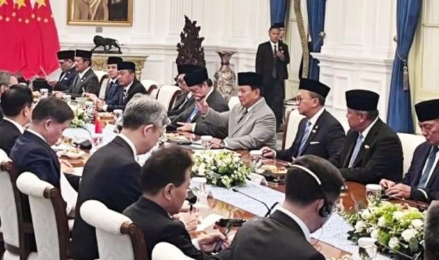 Prabowo Pastikan Komitmen Perkuat Kerja Sama Regional dengan China, Soroti Stabilitas dan Keamanan Maritim