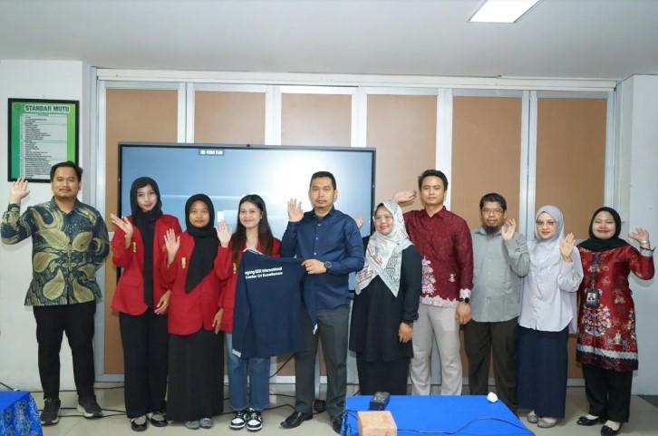 Tiga Mahasiswa Fisipol UMPR Laksanakan KKN Internasional di Thailand