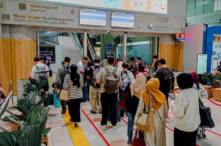 Lonjakan Penumpang Terjadi di Libur Panjang, Kedatangan Dominasi Pergerakan Sabtu