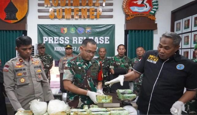 Nelayan Temukan Drum Berisi 35 Kg Sabu di Laut Masalembo, Polisi Duga Jaringan Internasional