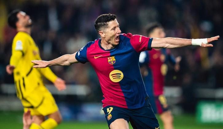 Lewandowski Pastikan Bertahan di Barcelona Meski Usia Tak Lagi Muda