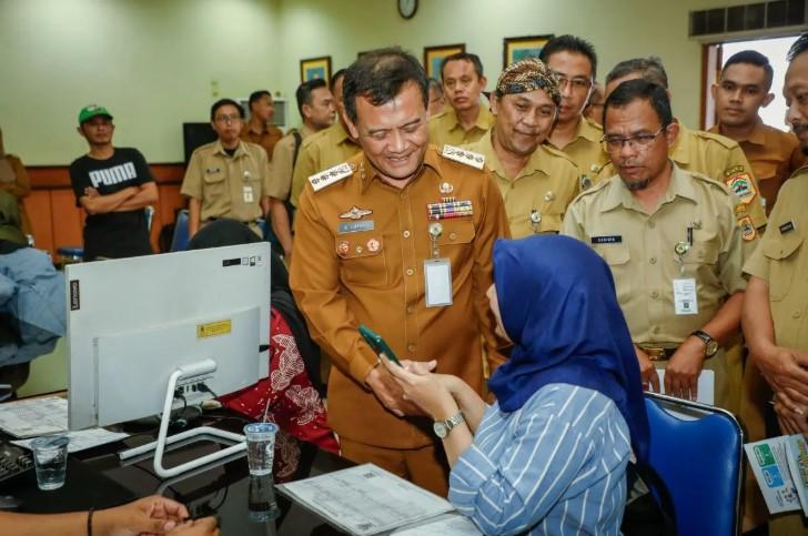 Gubernur Jawa Tengah Minta Skema Sekolah Gratis SD-SMP Swasta Segera Disusun