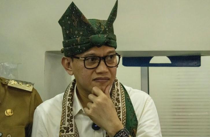 Pemerintah Siapkan Dana Pensiun Otomatis untuk Pekerja Migran Lewat Pemotongan Gaji