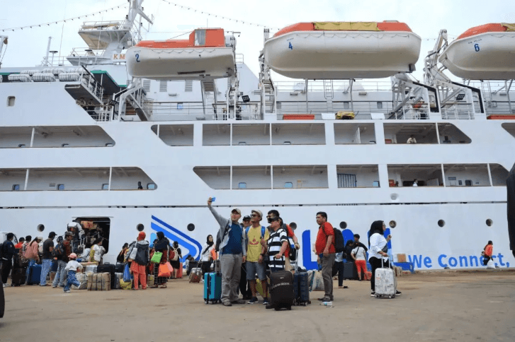 Pelni Tawarkan Diskon Tiket Kapal 50 Persen untuk Semua Rute Mulai 5 Juni hingga 31 Juli 2025