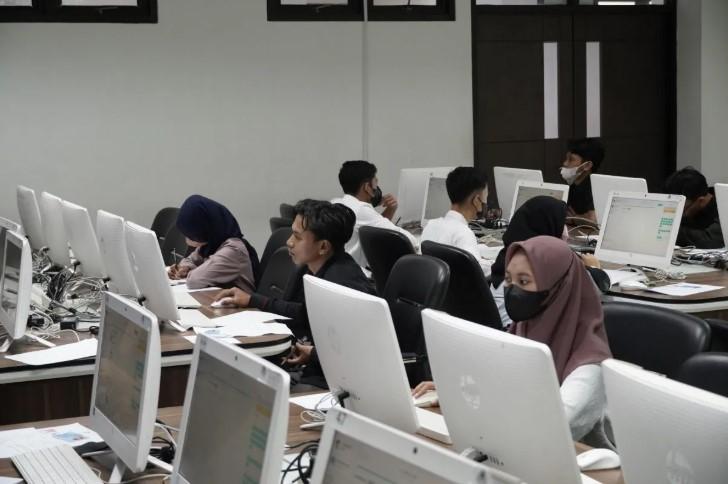 Sebanyak 83 Ribu Peserta Ikuti UM-PTKIN 2025 yang Digelar Berbasis Komputer