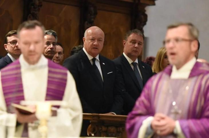 Penembakan Tragis di Sekolah Graz, Austria, Tewaskan 10 Orang dan Guncang Dunia