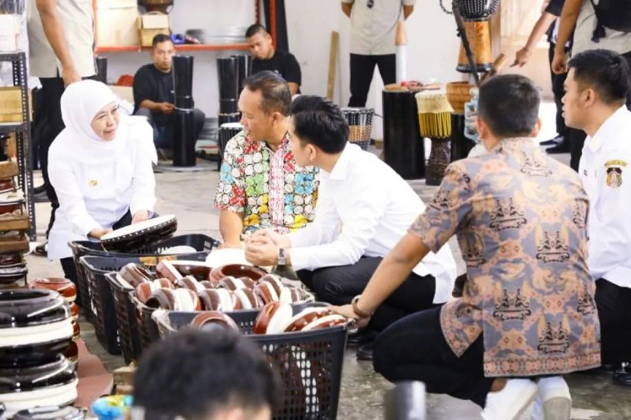 Gubernur Khofifah Dukung UMKM Blitar Ekspor Kendang Jimbe ke Pasar Internasional