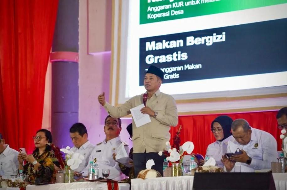Wamenkop Ferry Juliantono Dorong Koperasi Desa di Maluku Kelola Komoditas Pala dan Cengkeh untuk Tingkatkan Kesejahteraan