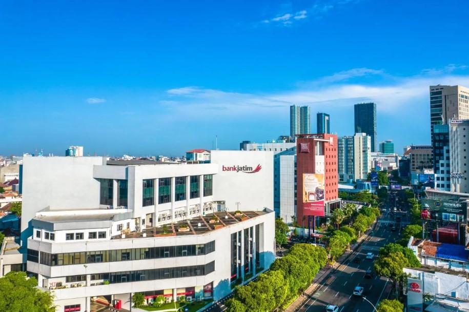 Bank Jatim Setor Dividen Rp420 Miliar ke Pemprov Jatim, Komitmen Dukung Pembangunan Daerah