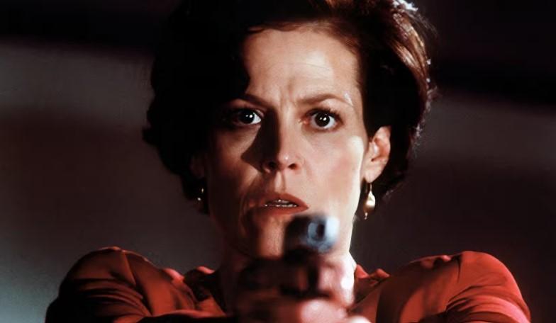 Film Thriller Tahun 1995 “Copycat” Tiba-Tiba Melejit di Netflix Amerika, Kalahkan Get Hard dan Masuk 10 Besar