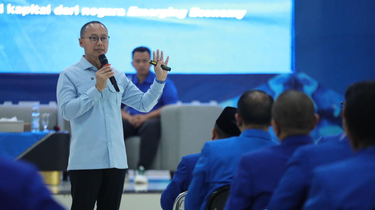 Prabowo Tolak Hadiri Forum G7 Pilih SPIEF 2025 Bersama Putin, Eddy Soeparno: Langkah Diplomasi Tepat