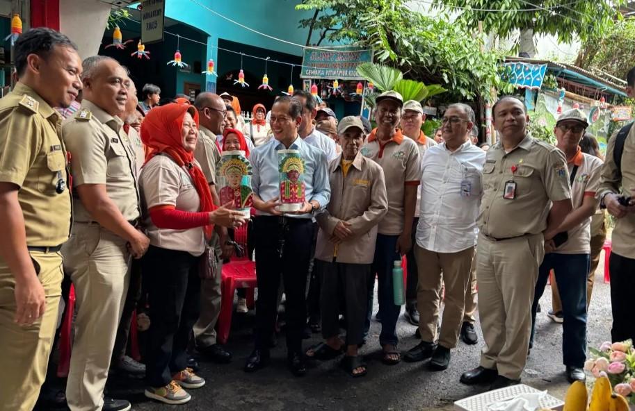 Menteri LH Ancam Pidana Pengelola Kawasan yang Abaikan Pengelolaan Sampah
