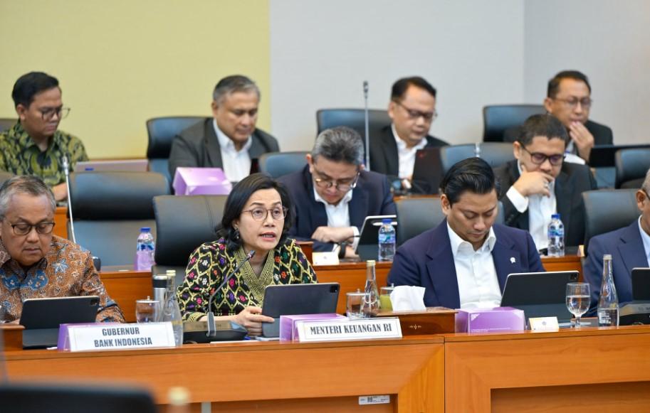 Sri Mulyani Paparkan Realisasi dan Proyeksi APBN 2025 di Tengah Ketidakpastian Global