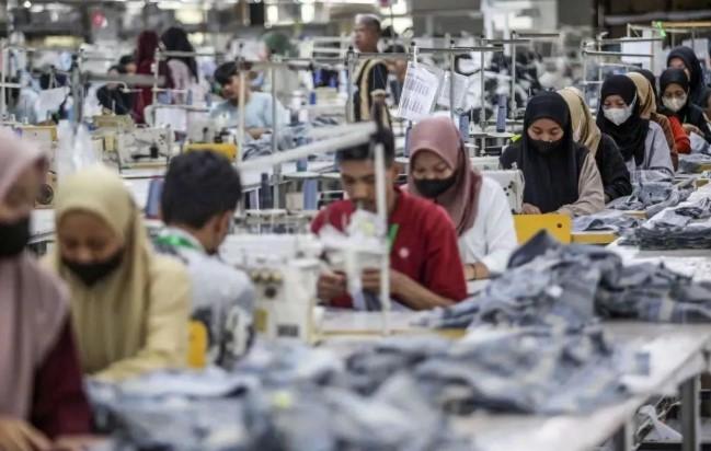 Satu Dekade Jaminan Pensiun: Pemerintah Dorong Inklusi Pekerja Rentan dan Revisi Regulasi