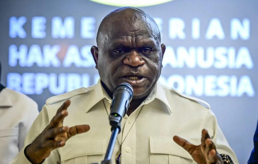 Menteri HAM Natalius Pigai Tolak Usulan Penangguhan Penahanan Tersangka Perusakan di Cidahu