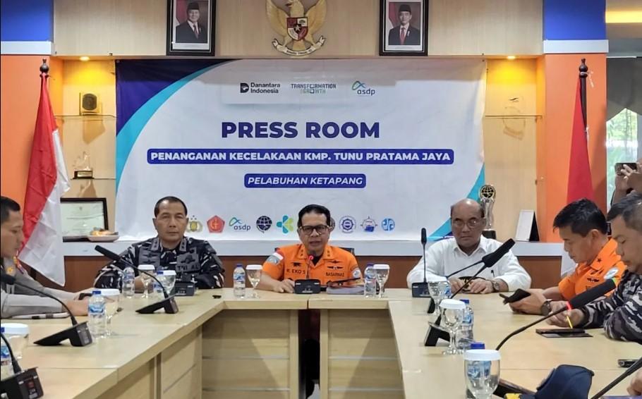 Operasi SAR KMP Tunu Pratama Jaya Diperpanjang Tiga Hari, 25 Korban Masih Hilang