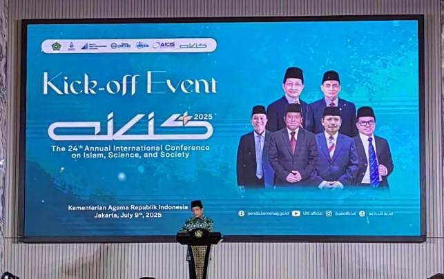 Menag Tegaskan Indonesia Siap Jadi Pusat Peradaban Islam Baru Lewat AICIS+ 2025