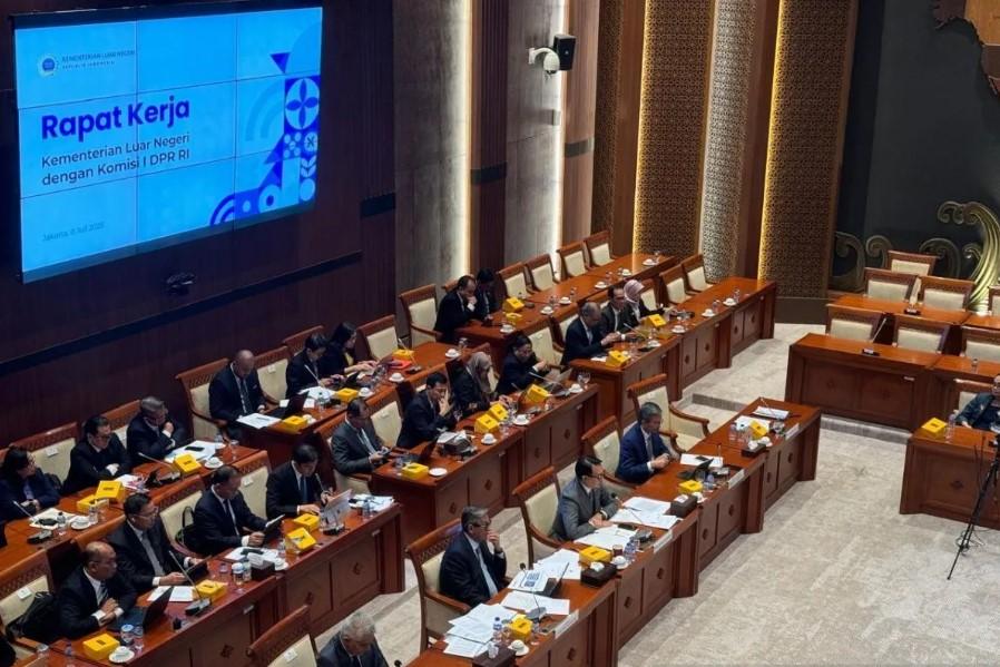 Kemlu RI Fokus pada Diplomasi Kedaulatan dan Pelindungan WNI dalam Rencana Kerja 2026