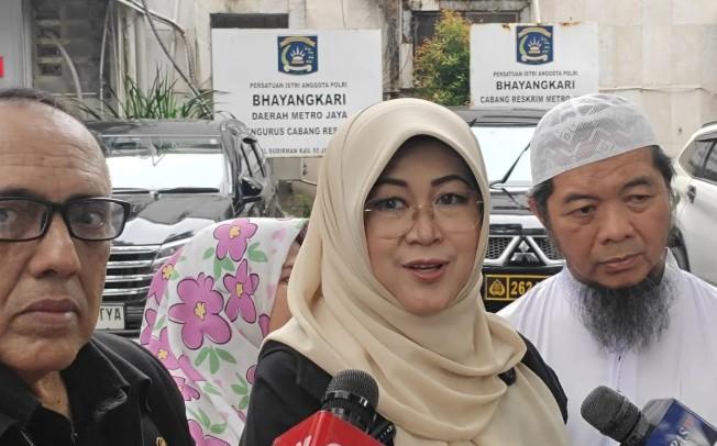 Dokter Tifa Diperiksa 68 Pertanyaan oleh Polda Metro Jaya Terkait Dugaan Ijazah Palsu Presiden Jokowi