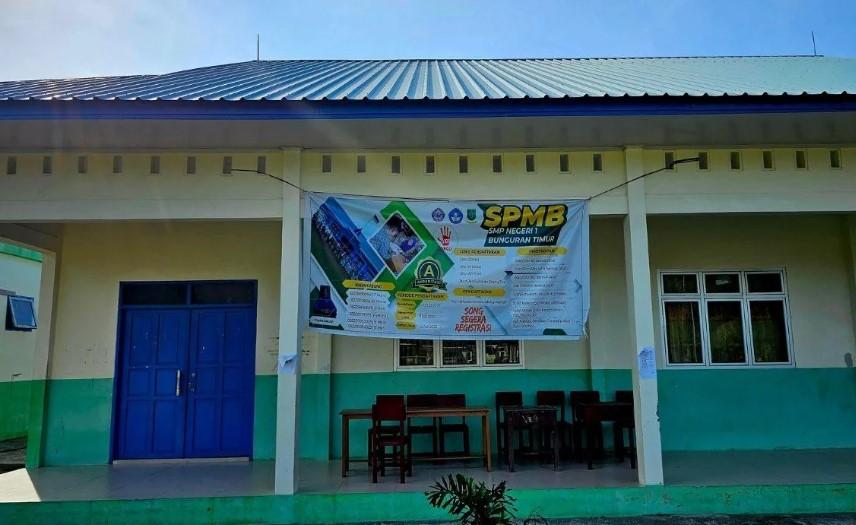 Disdikbud Natuna Tunda Pendaftaran Ulang SMPN 1 Bunguran Timur akibat Protes Zonasi