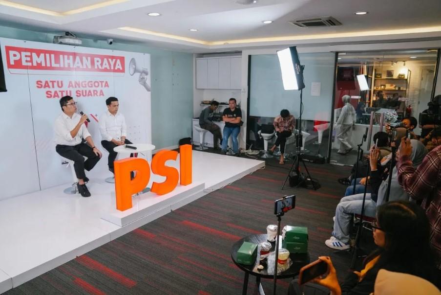 Jokowi Hadiri Kongres PSI di Solo, Diskusi Terbuka dan Rebranding Partai Jadi Sorotan