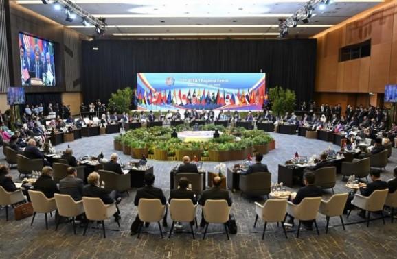 Wang Yi: China dan ASEAN Selesaikan Negosiasi Zona Perdagangan Bebas 3.0, Sepakati Langkah Konkret Hadapi Tantangan Global