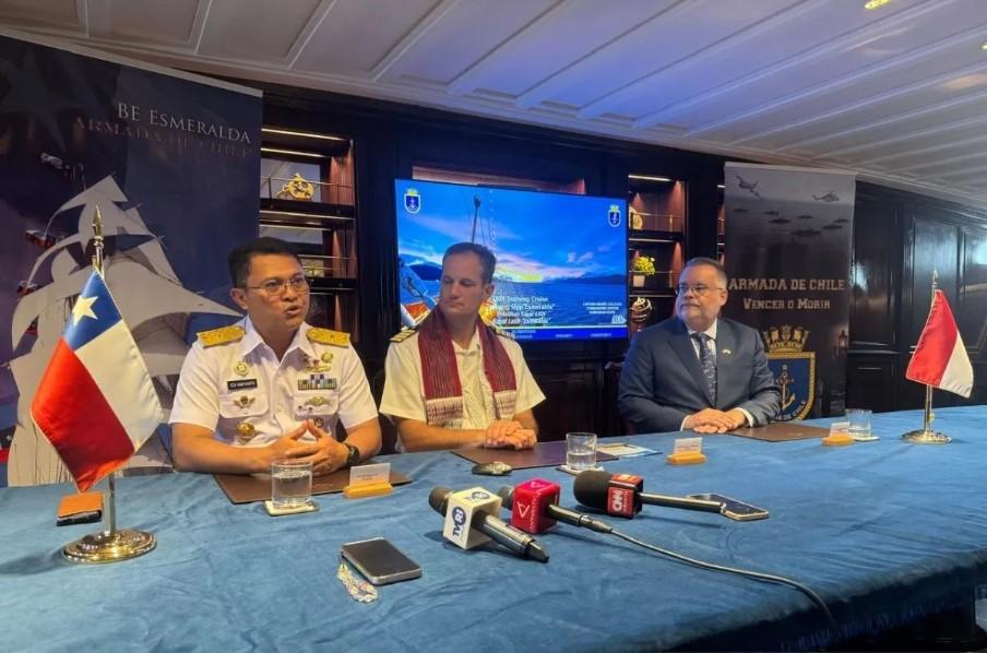 Kunjungan Kapal Latih Esmeralda dari Chili ke Jakarta Pererat Hubungan Diplomatik dan Angkatan Laut Indonesia-Chili