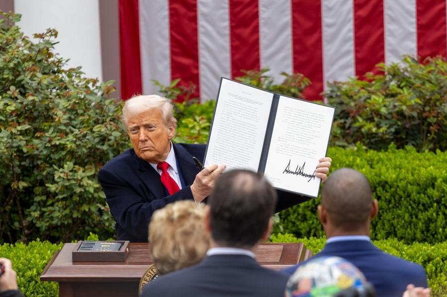 Trump Umumkan Tarif 30 Persen untuk UE dan Meksiko Mulai Agustus 2025, Ancam Perang Dagang Baru