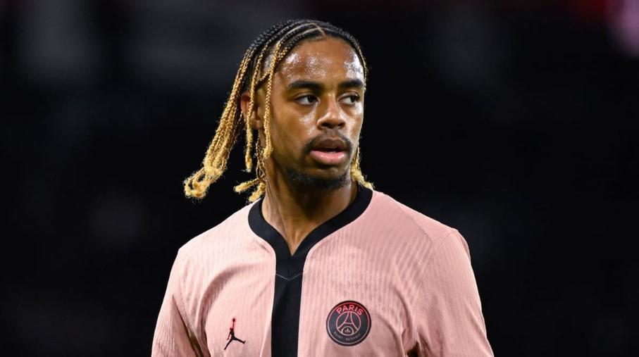 Bradley Barcola Akan Bertahan di PSG, Arsenal Alihkan Fokus ke Noni Madueke